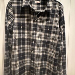 Faherty Black and White Plaid Women's Button Down Shirt